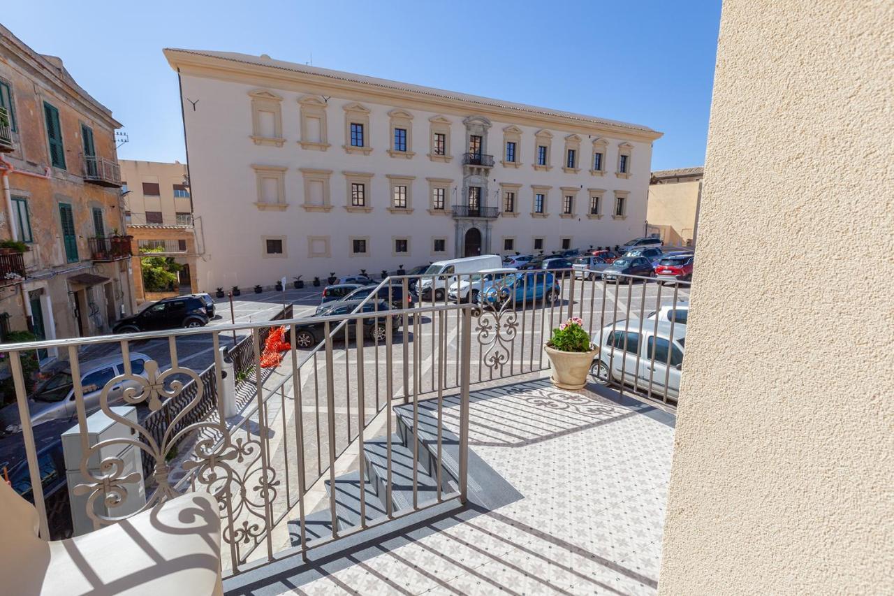 Zeus Atabyrios 2 - Monolocale Apartment Agrigento Luaran gambar